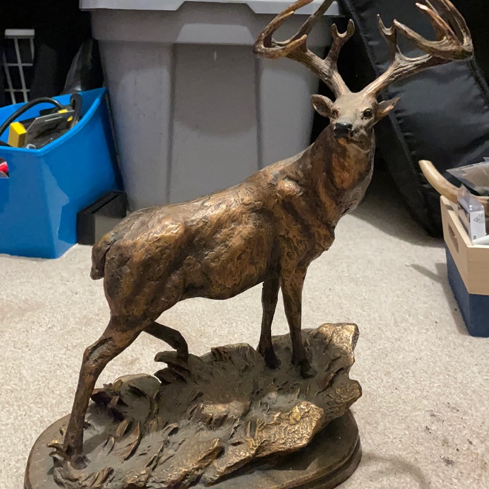 White Tail Bronze Statue